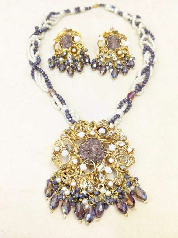 Necklace set