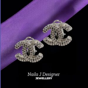 Designer-inspired crystal stud earrings.