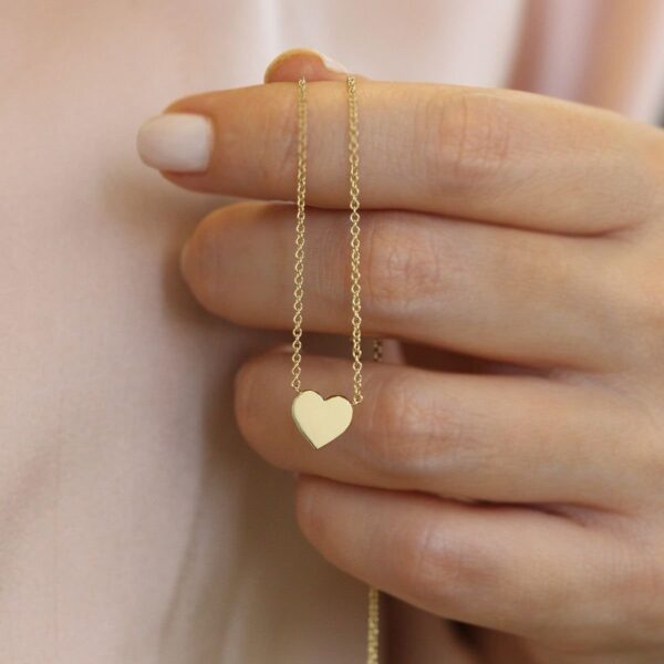 Minimalist Heart Chain Necklace