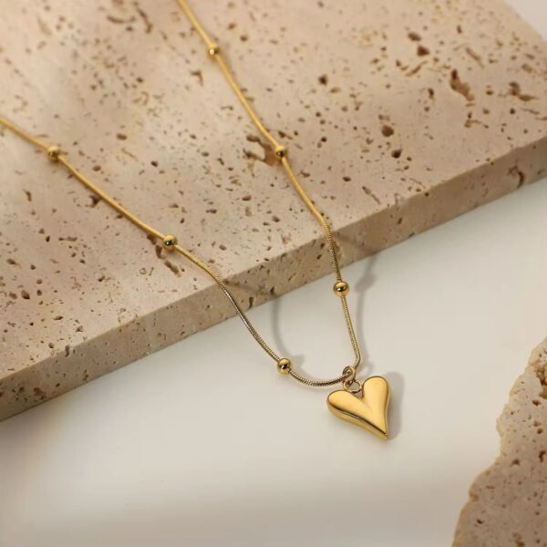 Dainty Heart Necklace